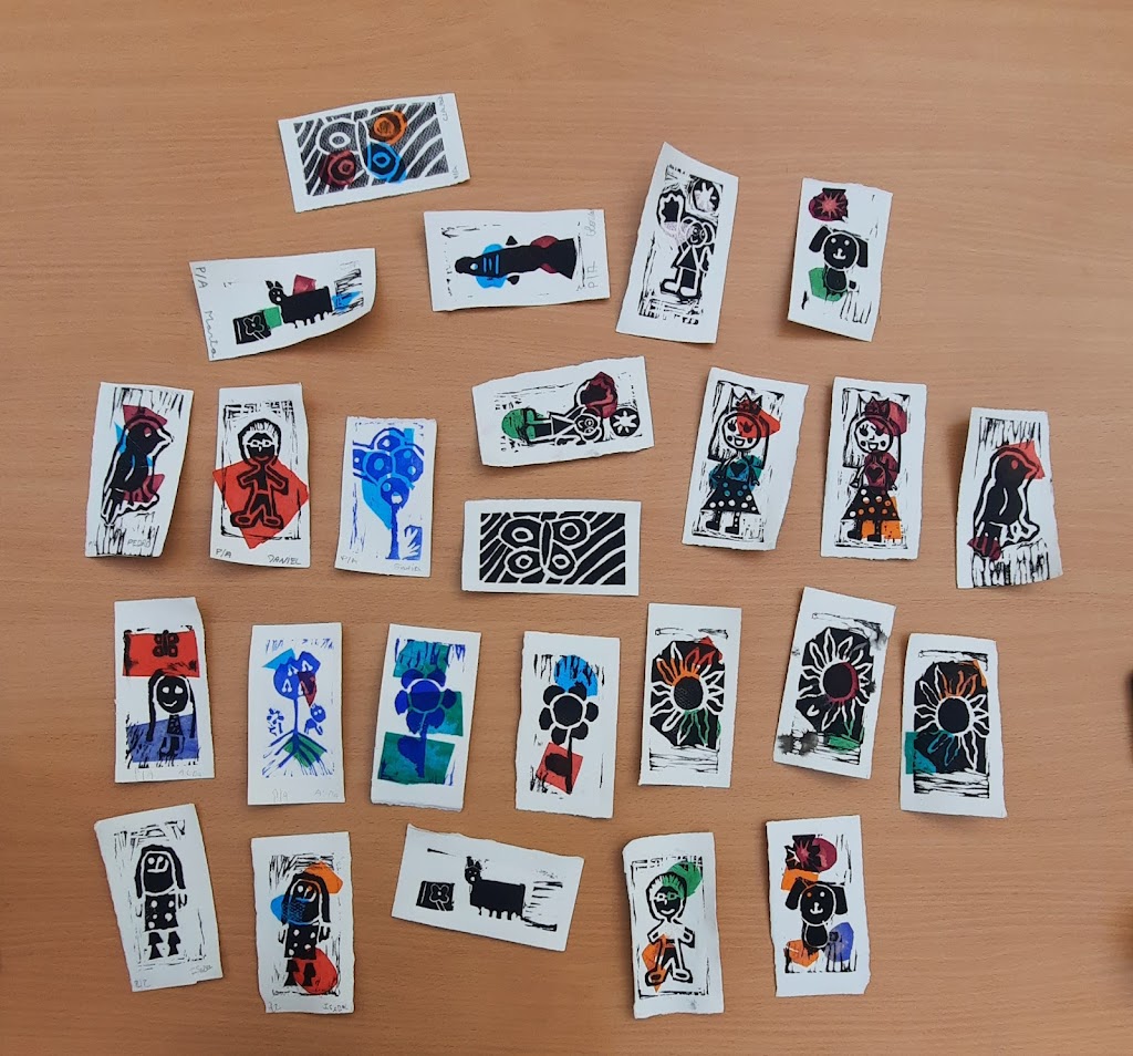 Proyectos taller linograbado Colegio Pablo Montesino